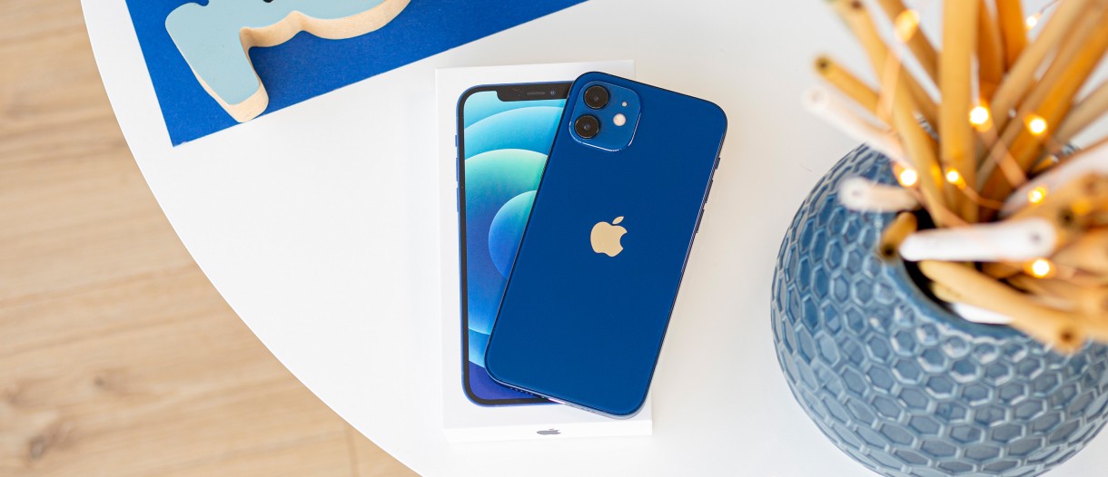 Apple iPhone 12 — image 3